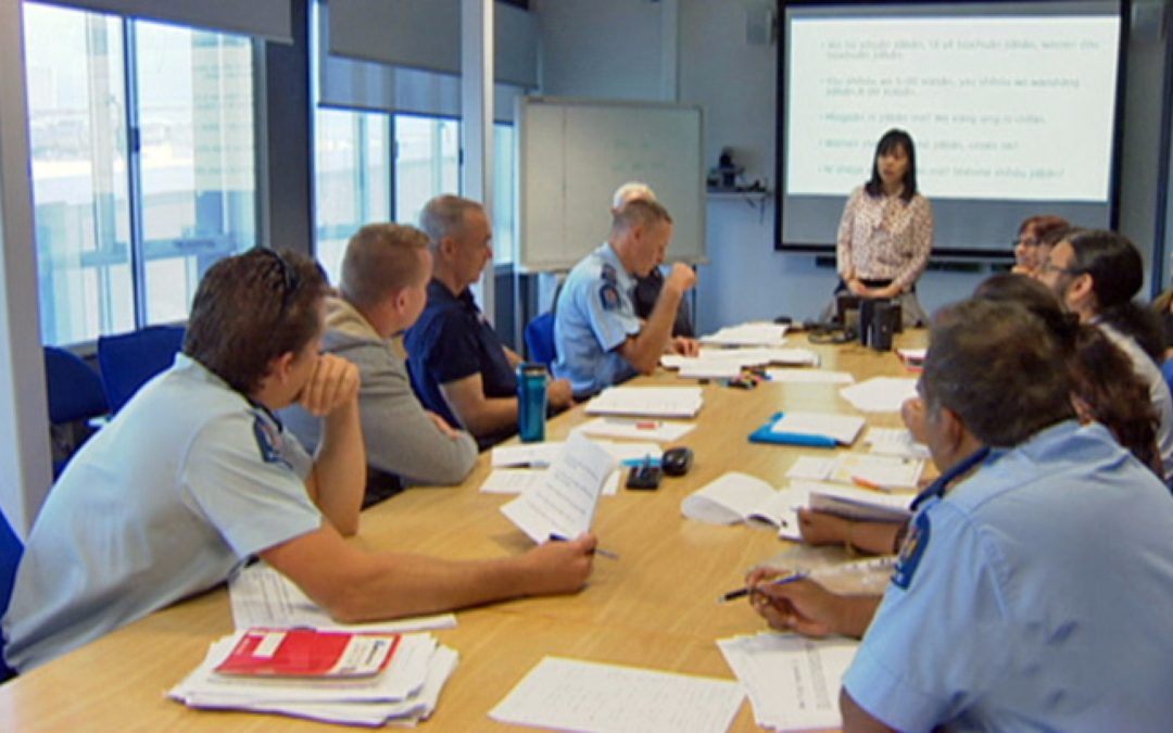 Auckland police learn Mandarin to better engage with Chinese community